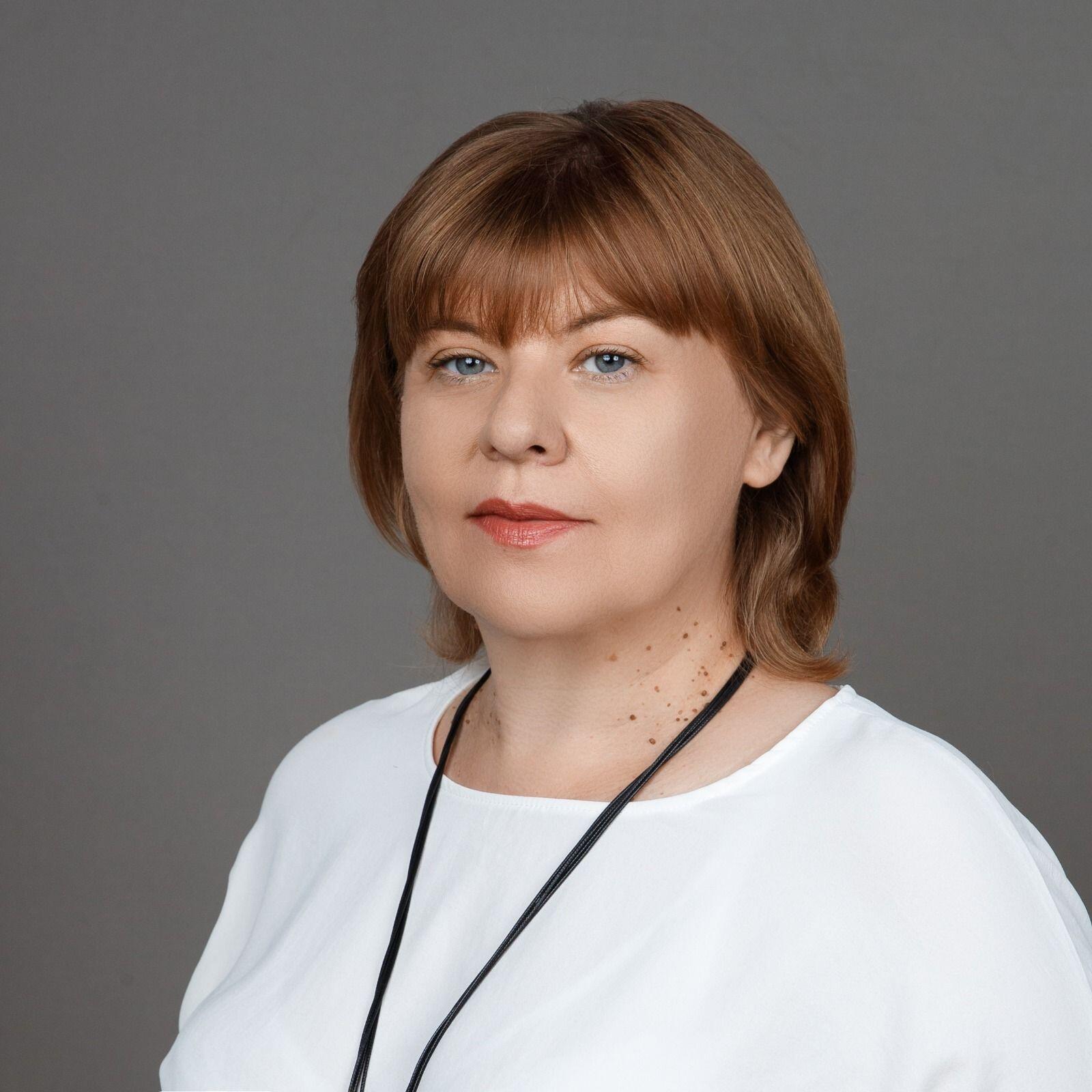 Козлова Оксана Николаевна.