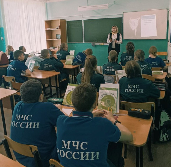 К 8 марта.